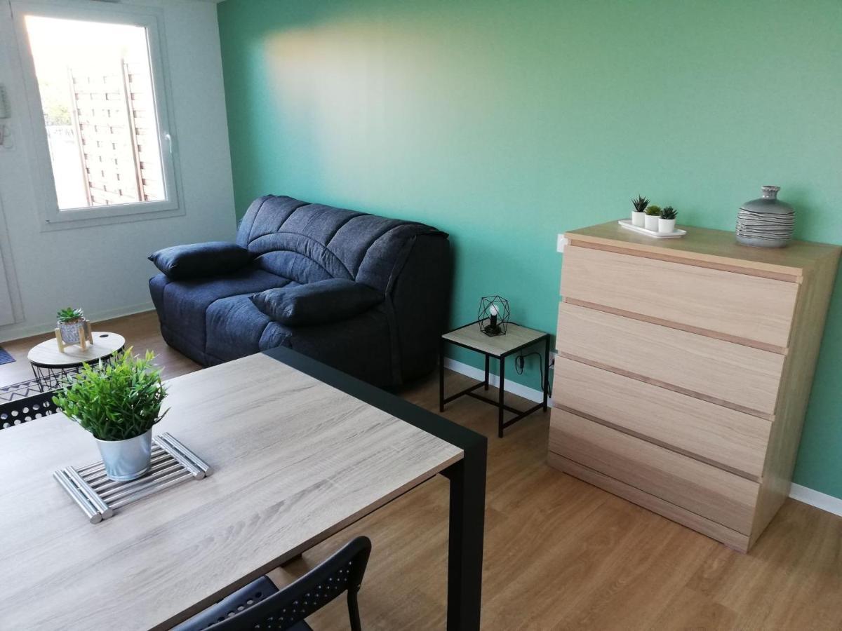 Studios Les 3 Eclats Сен-Лоран-сюр-Севр Экстерьер фото